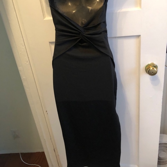 Shein long black clingy formal backless dress size 4, new or like new - Picture 6 of 8